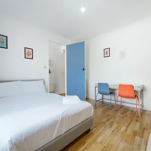 great-rooms-in-stepney-green-station-12.cambridgehotelsuk.com/